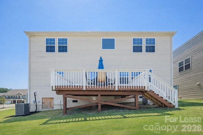 Building Photo - 10391 Hillsborough St