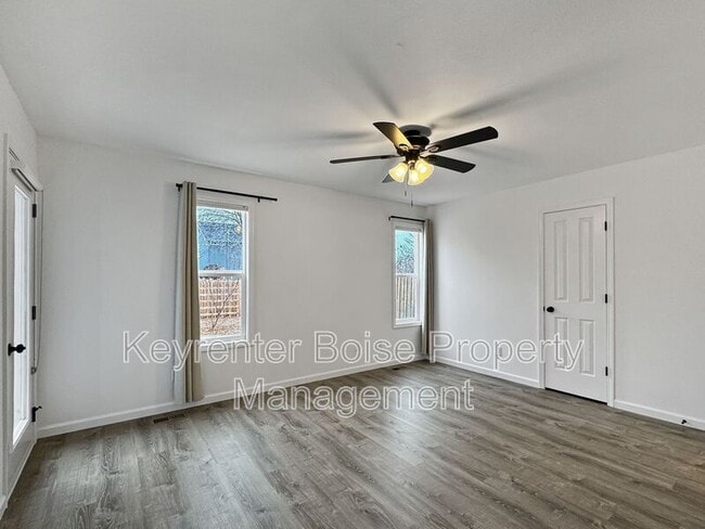 Building Photo - 10266 W Silver City St
