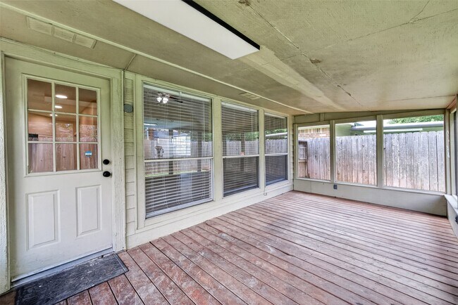 Building Photo - 16514 Camino Del Sol Dr