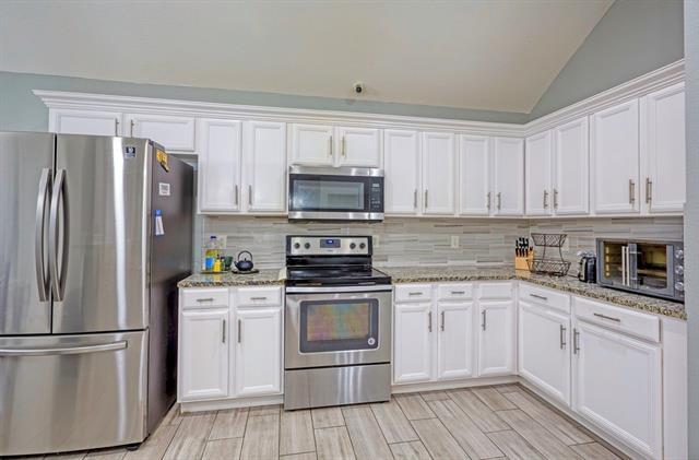 Building Photo - 4300 Campion Ln