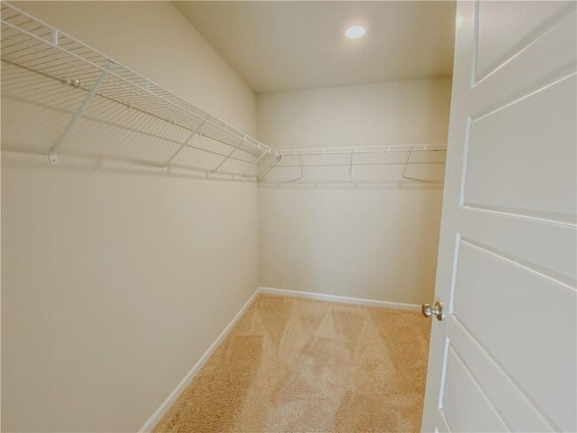 Building Photo - 8024 Irwin Loop