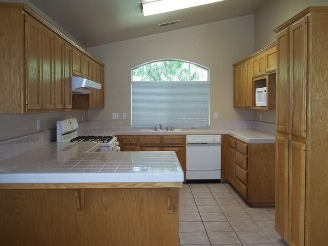 Building Photo - 4 bedroom with a nice floor plan, close to Figarden Elementary School. A spacious Granville home ...