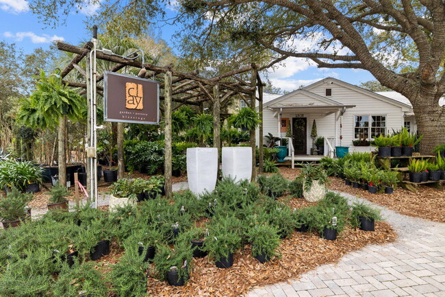 Building Photo - 63 Sawgrass Ln