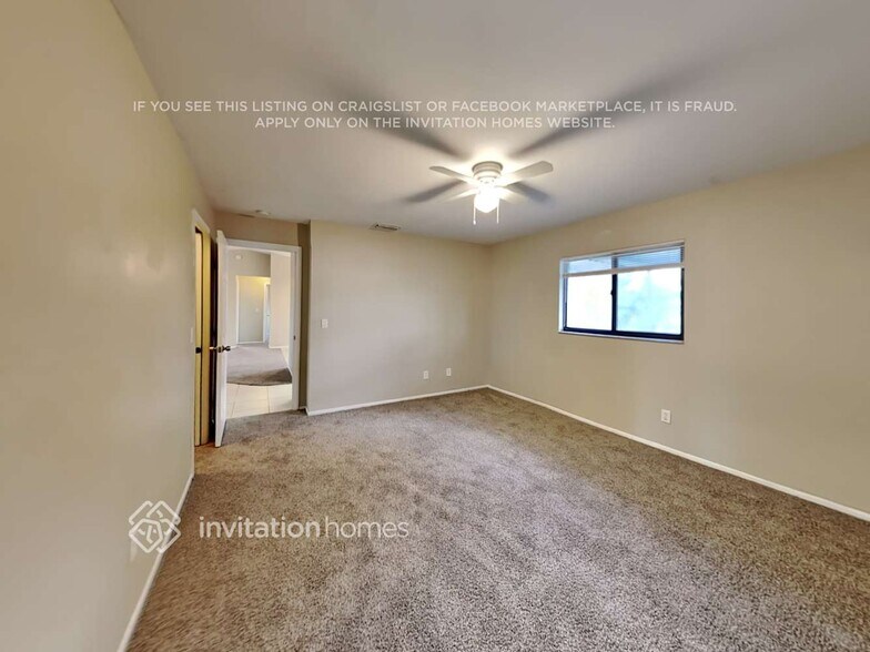 Building Photo - 1435 SE 12th St