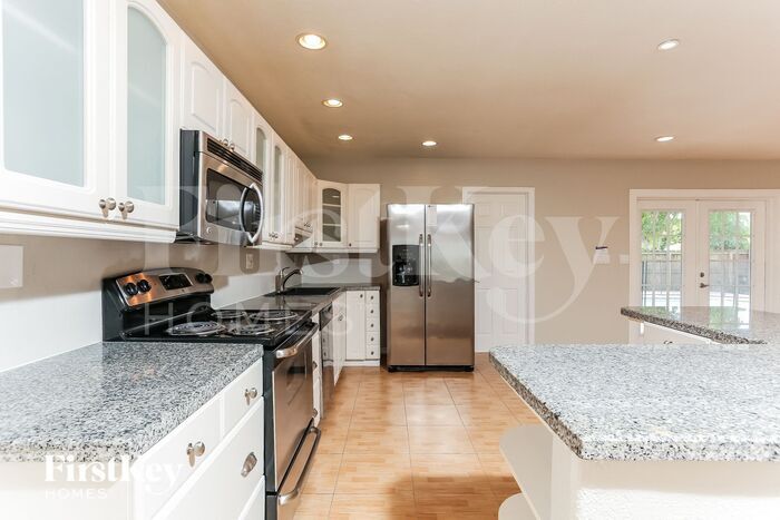 Building Photo - 7730 NW 39th St