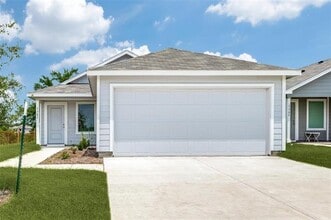 Building Photo - 1301 Salton Ln