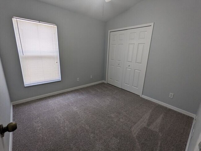 Building Photo - Beautiful 3/2 Home in Riverview, FL