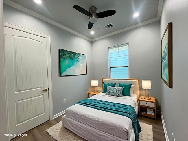 Building Photo - 1024 62nd St