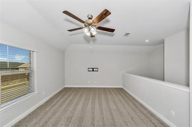 Building Photo - 11524 Leeson St