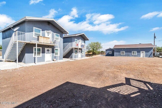 Primary Photo - 14831 Allemands Ave