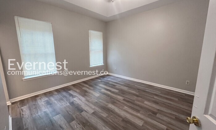 Building Photo - 3828 Landgraf Cove