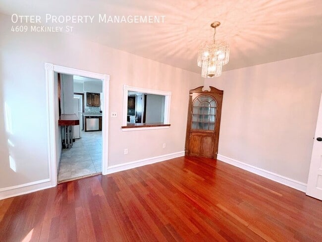Building Photo - 4609 McKinley St