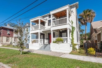 Building Photo - 117 E 4th St