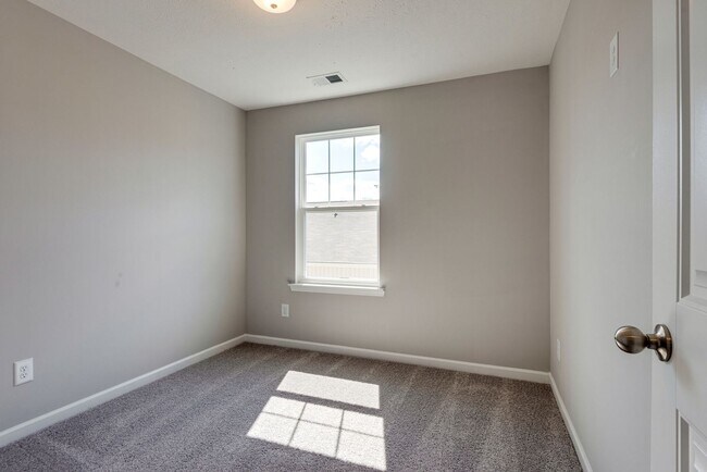 Building Photo - 305 Moshe Feder Wy
