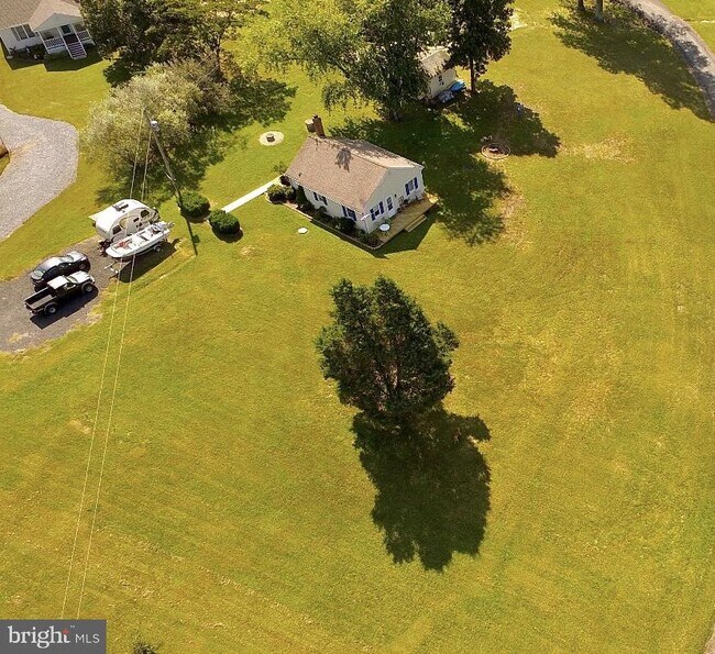 Building Photo - 45 Hayward Ln