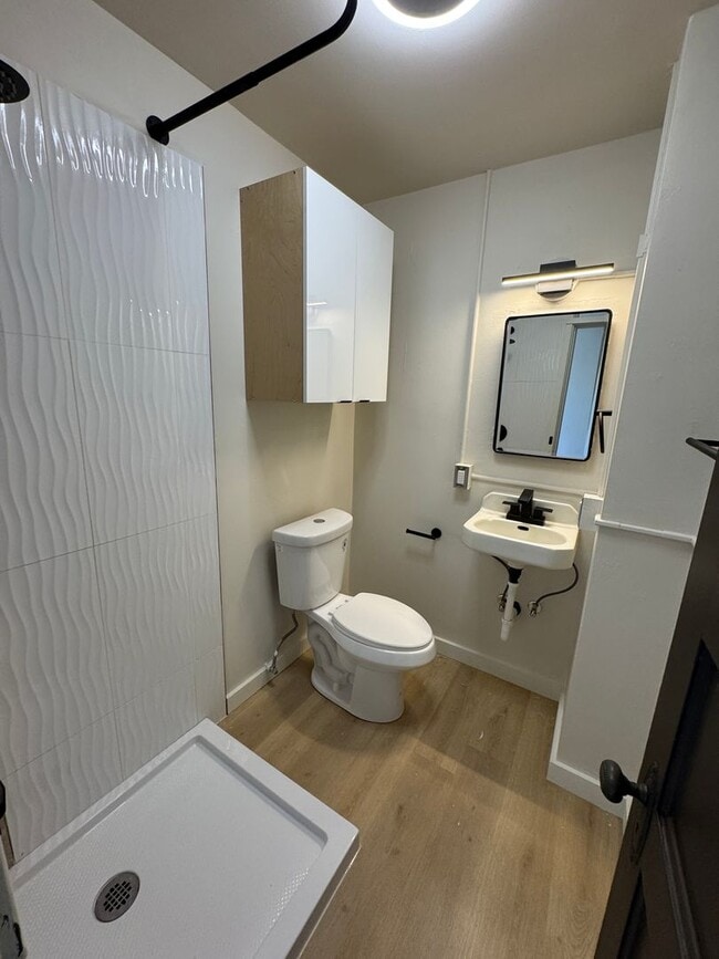 Building Photo - 1bd/1ba Seattle House