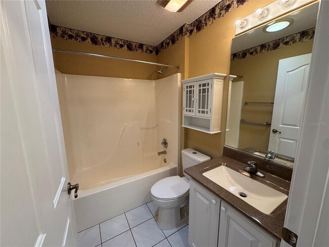 Building Photo - 3056 St Thomas Ln
