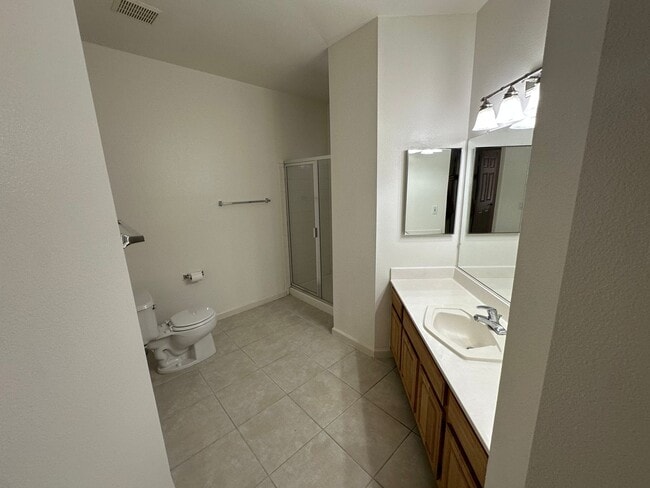 Building Photo - 2 bedroom at Tanamera now available!