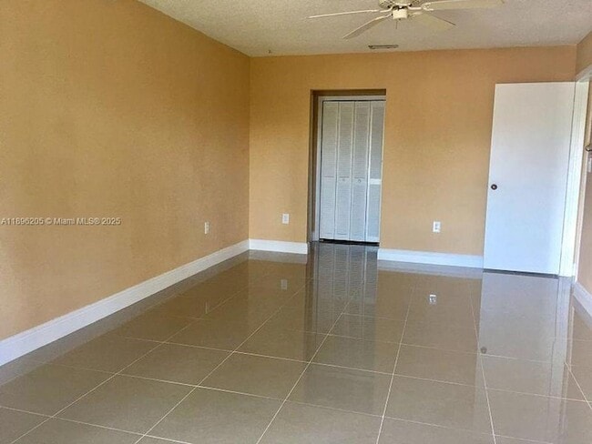 Building Photo - 4109 NW 88th Ave