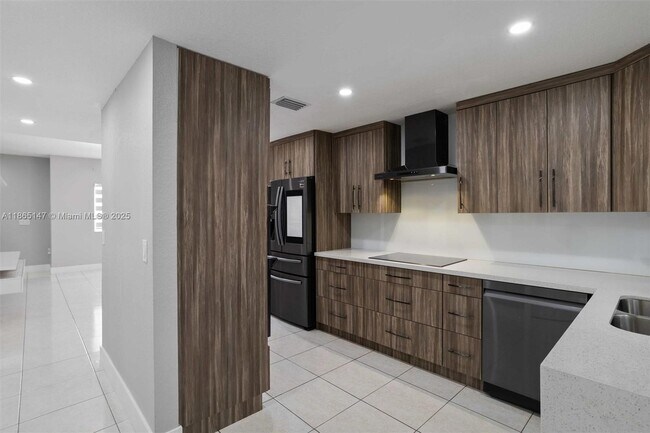 Building Photo - 3378 W 80th St