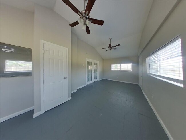 Building Photo - 4803 Tealgate Dr