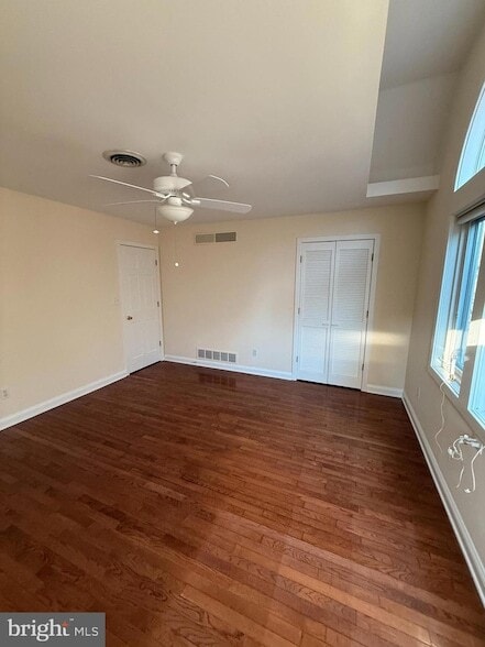 Building Photo - 5738 Griffith Lake Dr