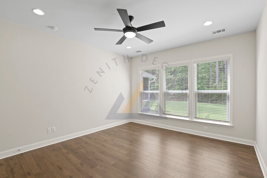 Building Photo - 1251 Northlake Blvd