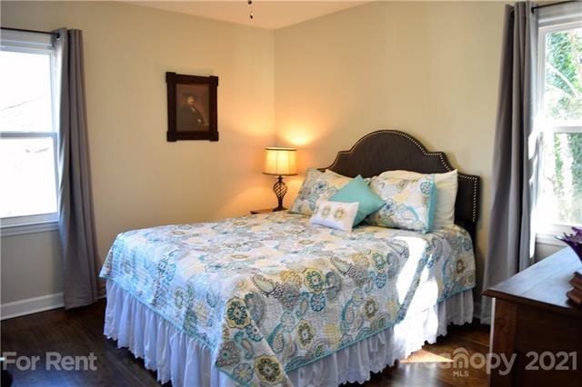 Building Photo - 201 Gamble St