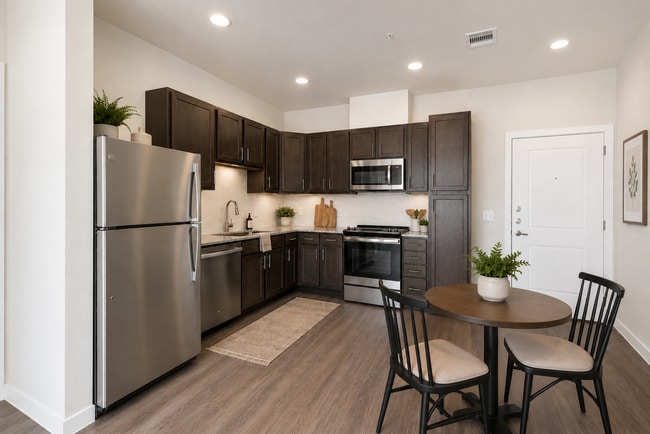 Building Photo - Ekos City Heights