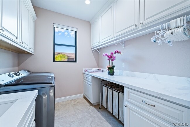 Building Photo - 2836 Steamboat Dr