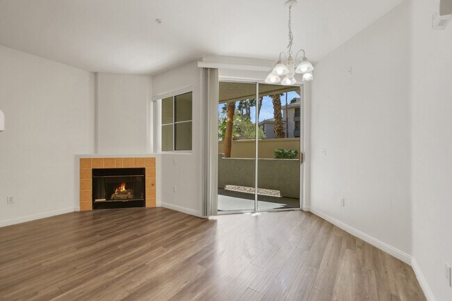 Building Photo - 7103 S Durango Dr