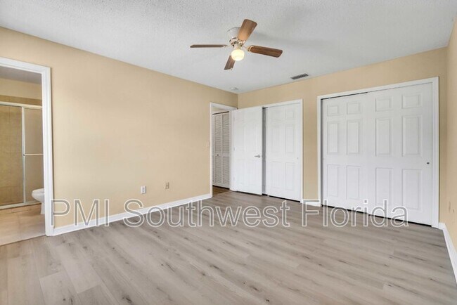 Building Photo - 1721 Parakeet Way