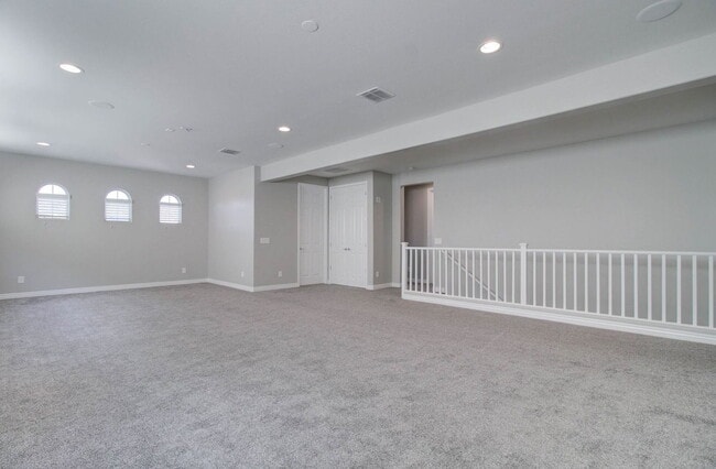 Building Photo - 4617 E Walter Way