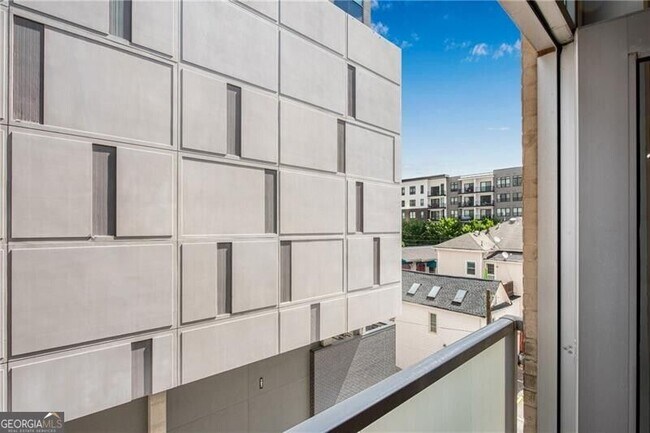 Building Photo - 805 Peachtree St NE