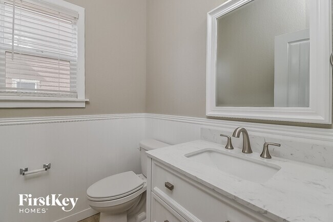 Building Photo - 7424 Alpine Daisy Dr