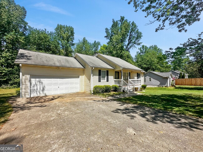 Building Photo - 368 Wesley Mill Pl