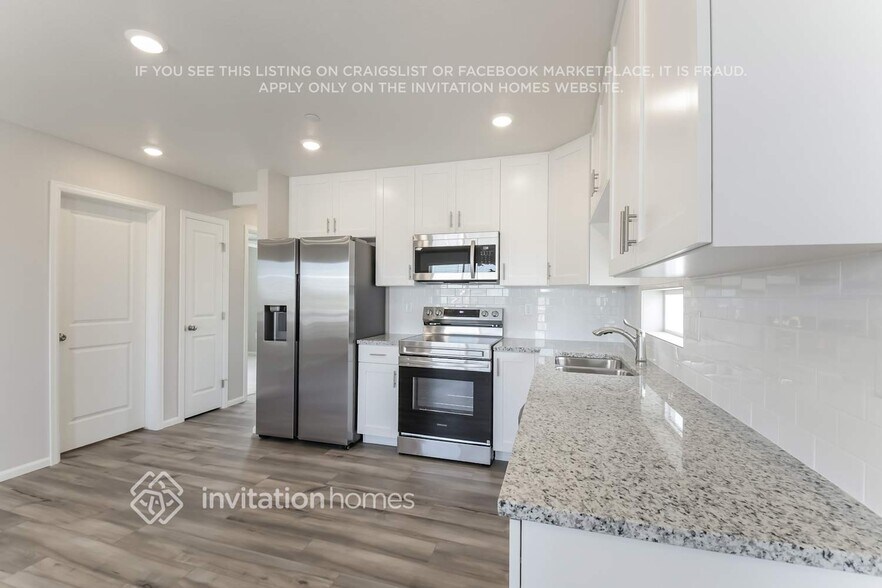 Building Photo - 13551 E 103rd Pl