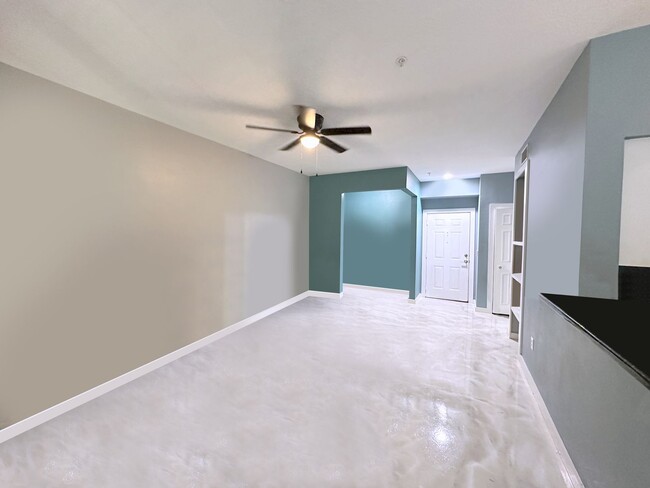 Building Photo - Spacious 1bedroom 1 bath condo in The Quar...