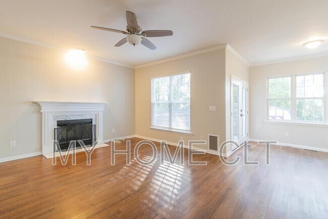 Building Photo - 12417 Ivey Creek Dr