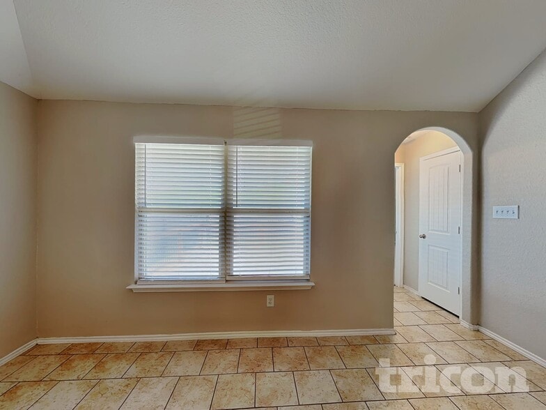 Building Photo - 6411 Candlepass Dr