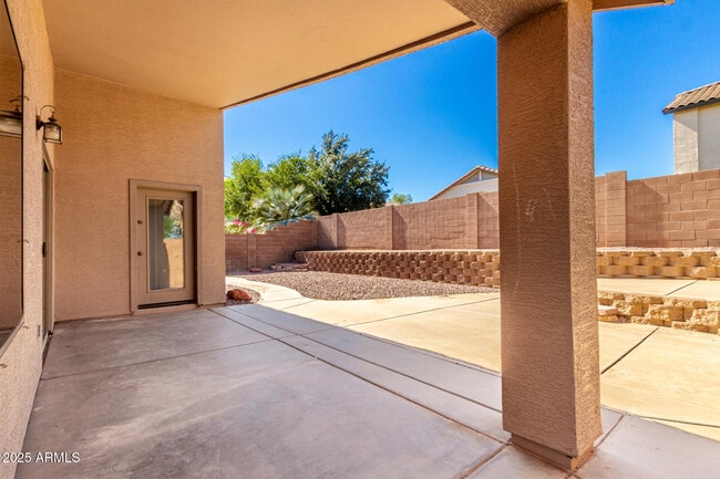 Building Photo - 29604 N Balmoral Pl
