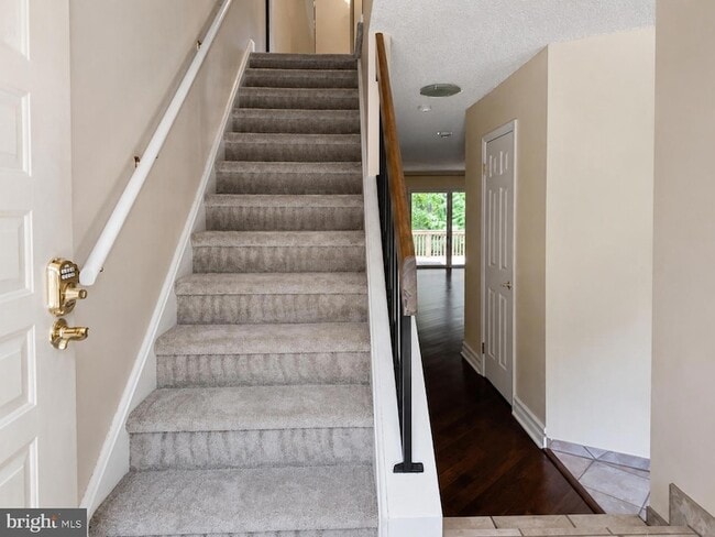 Building Photo - 326 Brigade Ct