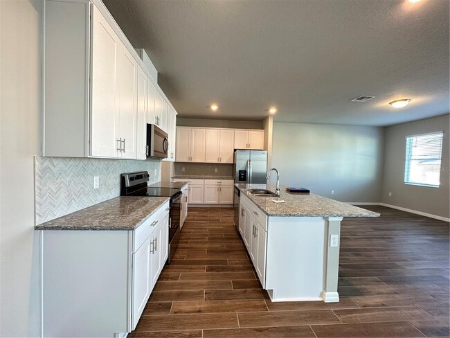 Building Photo - 2460 Gold Dust Dr