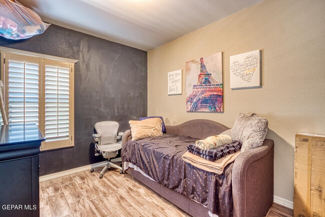 Building Photo - 13102 Cozy Cove Ave