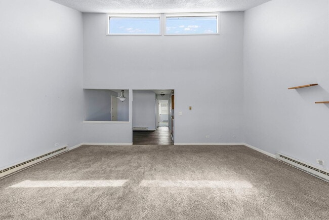 Building Photo - 535 W Lies Rd