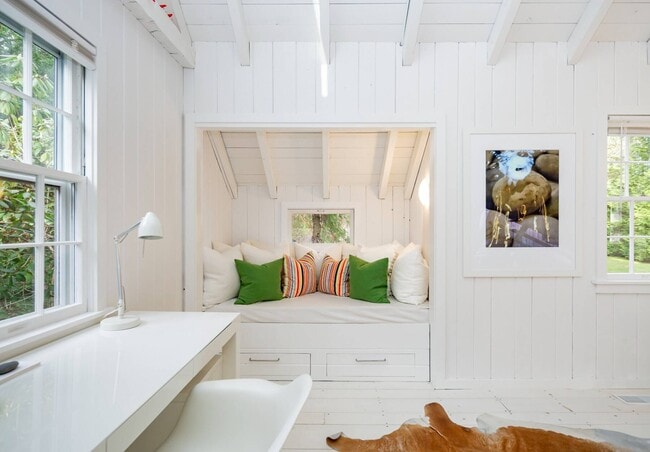 Building Photo - 53 Sayre's Path