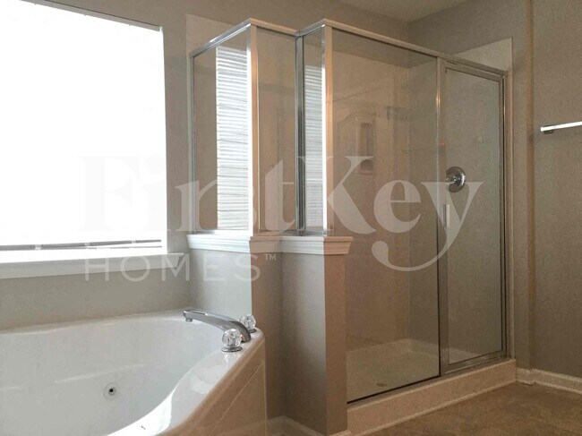 Building Photo - 127 Colville Rd