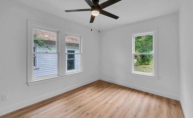 Building Photo - Newly Renovated 3 Bed, 2 Bath Home in Waco