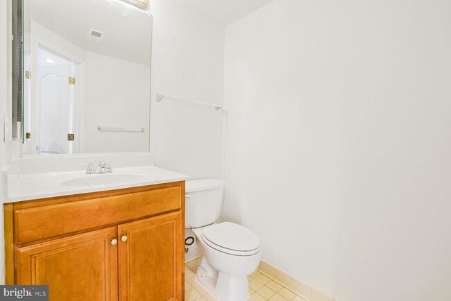 Building Photo - 22062 Dilworth Square