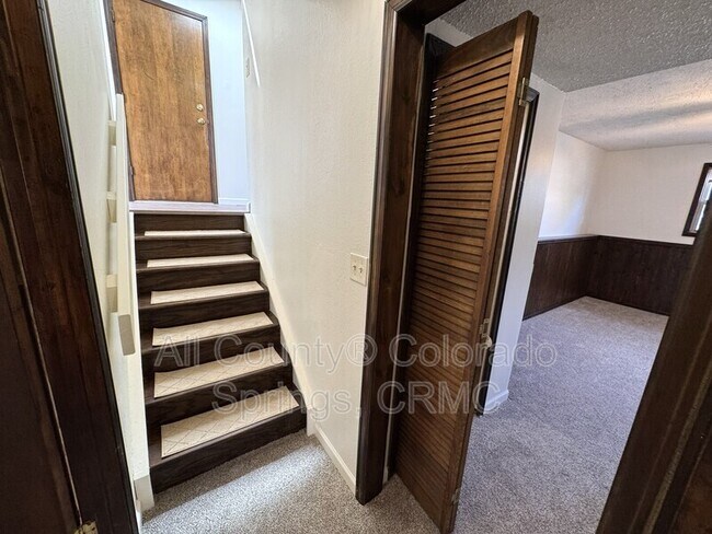 Building Photo - 3525 Fair Dawn Dr